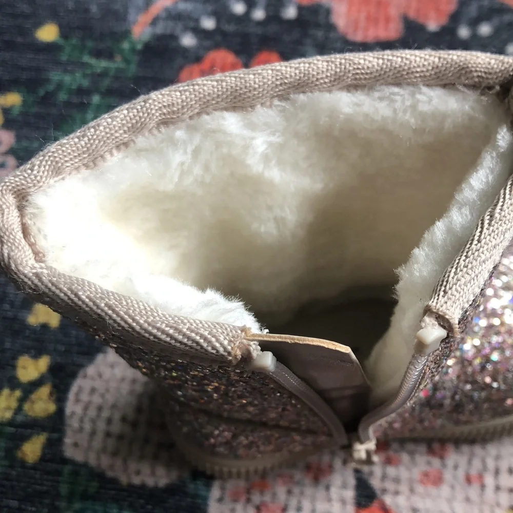 Cat & Jack Gold Glitter Toddler Pip Boots, Size 6